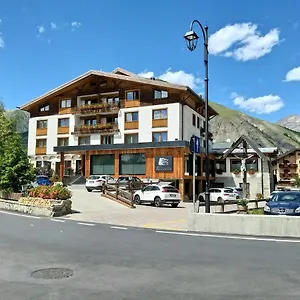 Bernina Hotel